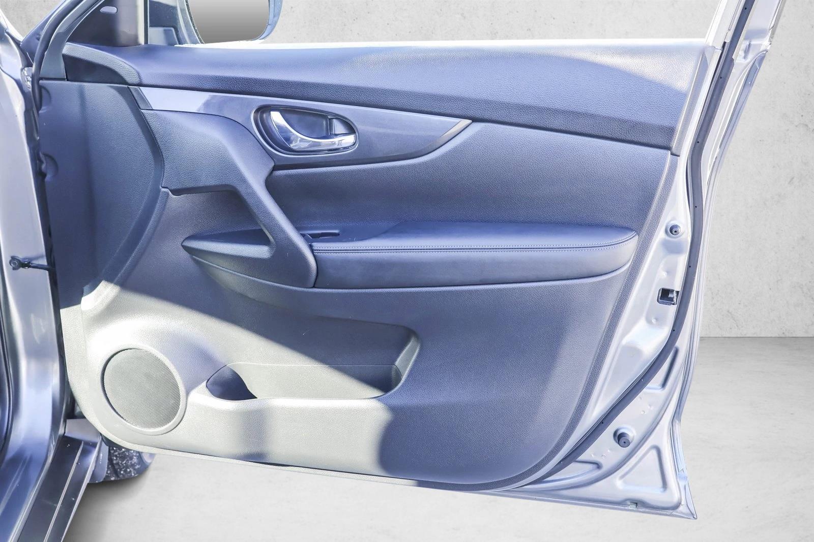 2019 NISSAN ROGUE - Image 30