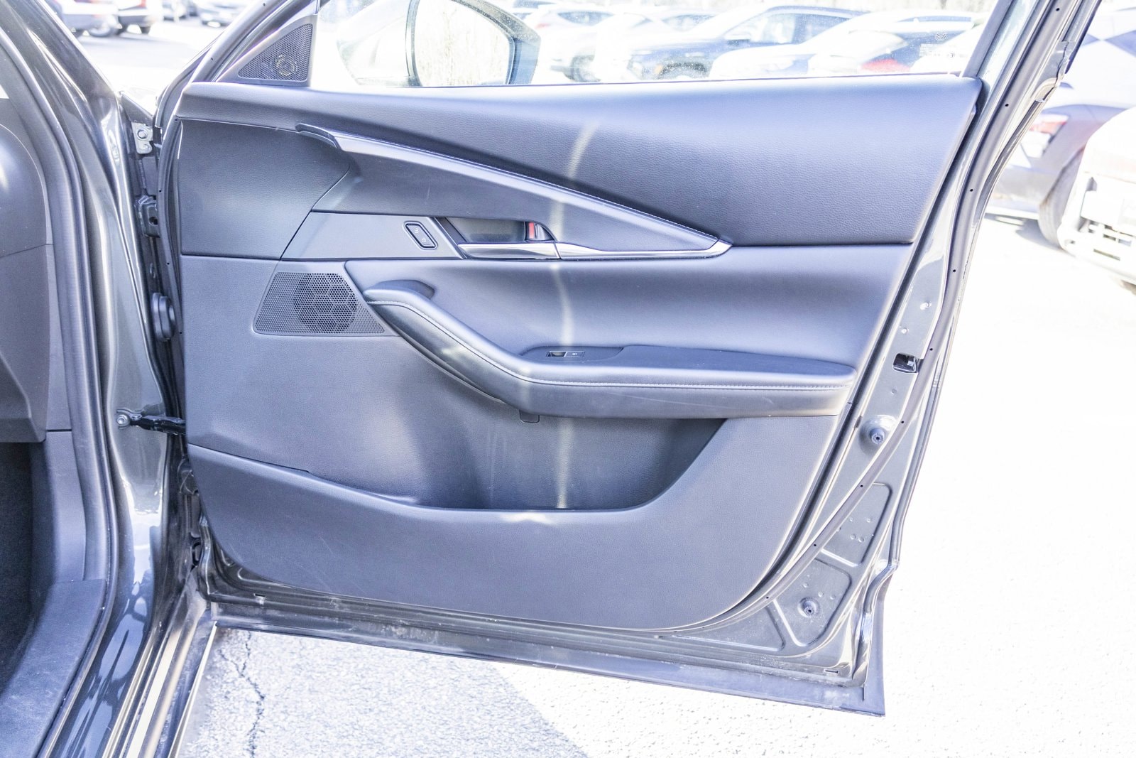 2025 MAZDA CX-30 - Image 30