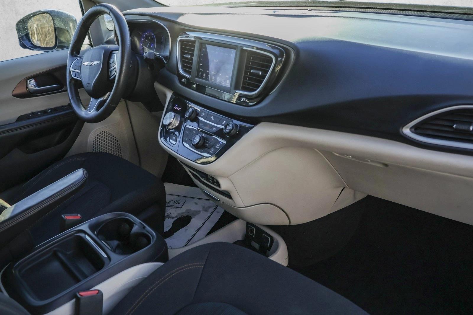 2018 CHRYSLER PACIFICA - Image 29