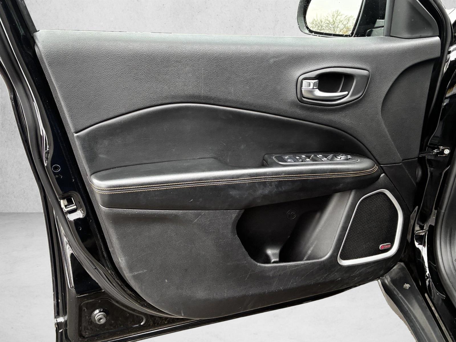 2018 JEEP COMPASS - Image 12