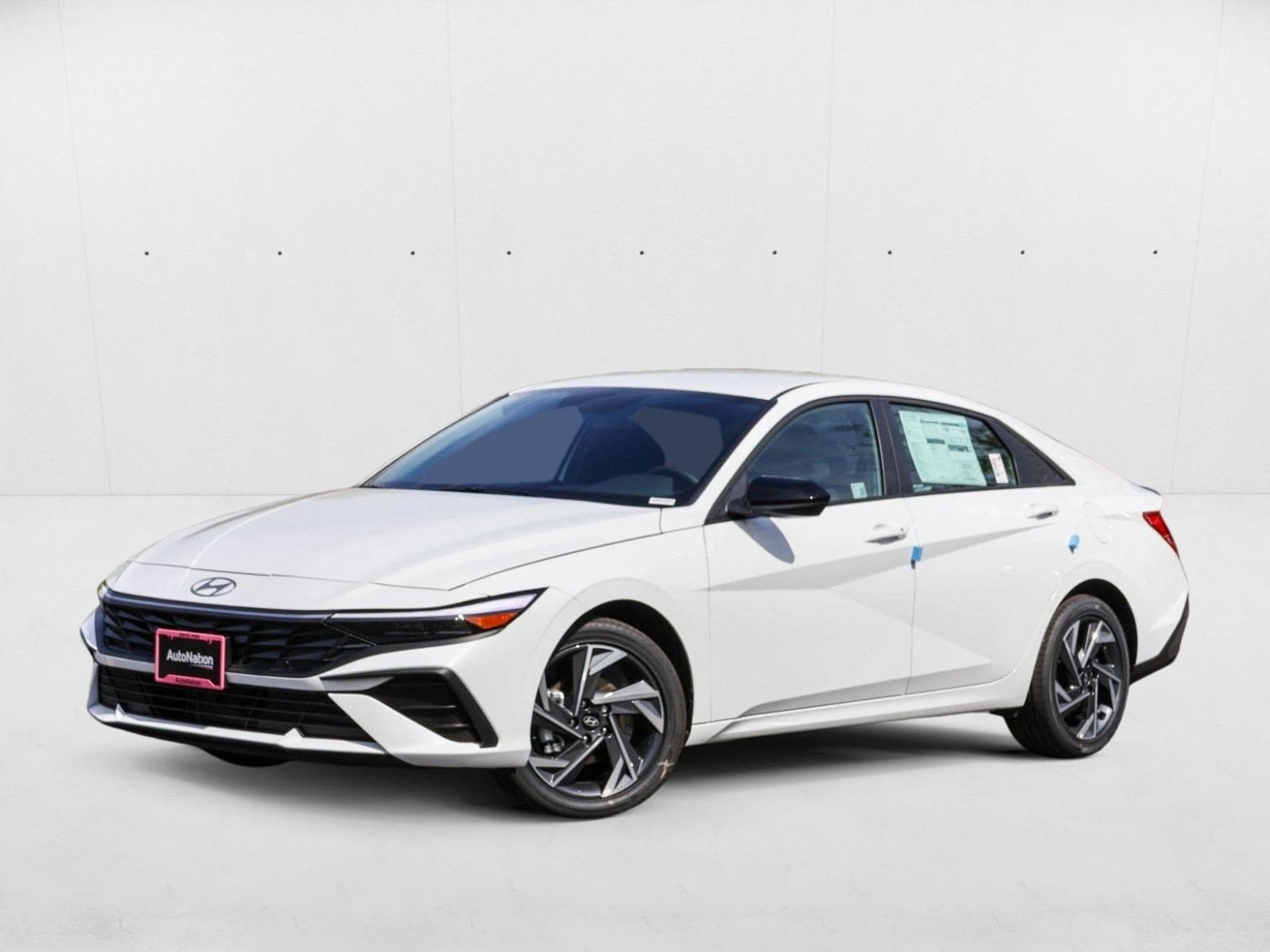 2025 Hyundai Elantra Blue's photo