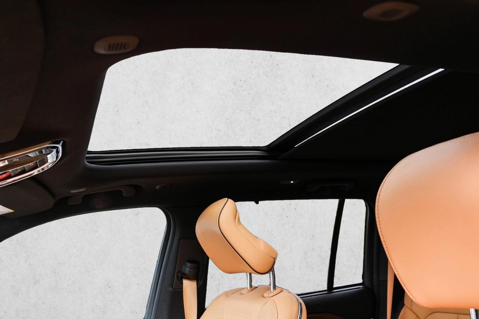 2023 JEEP GRAND CHEROKEE - Image 22