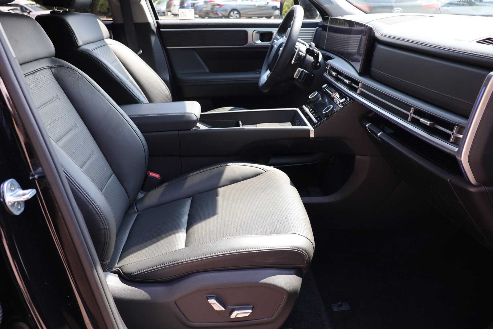 2026 Hyundai Santa Fe Limited - Photo 29