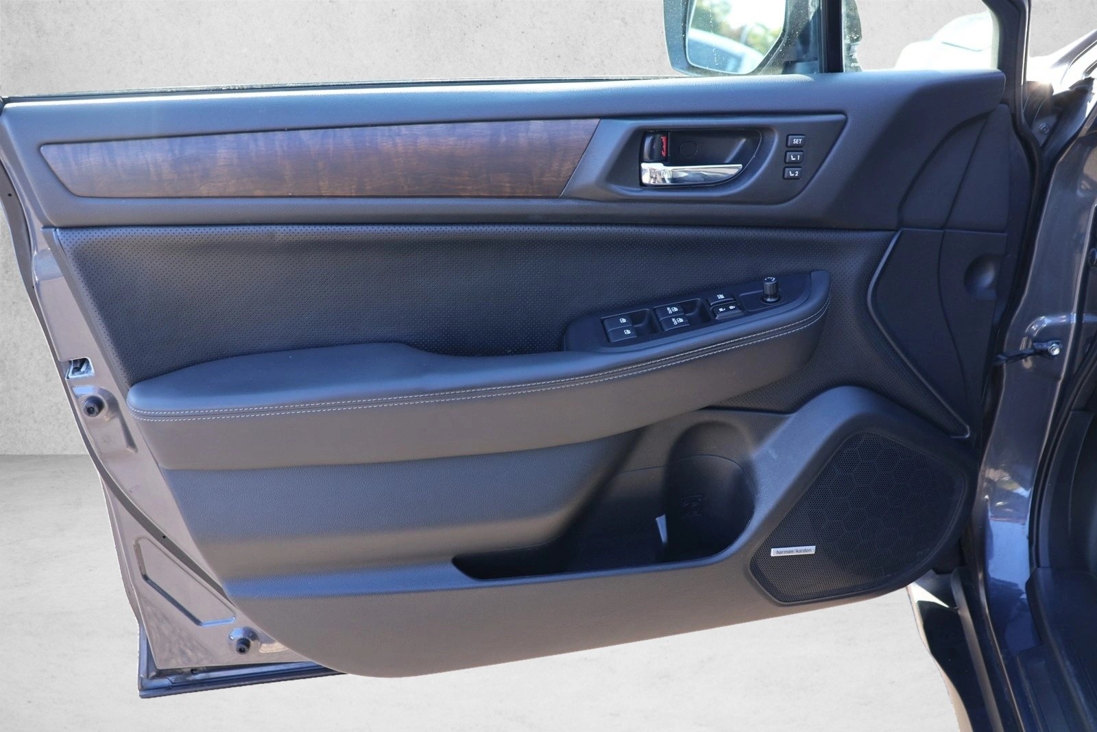 Vehicle thumbnail