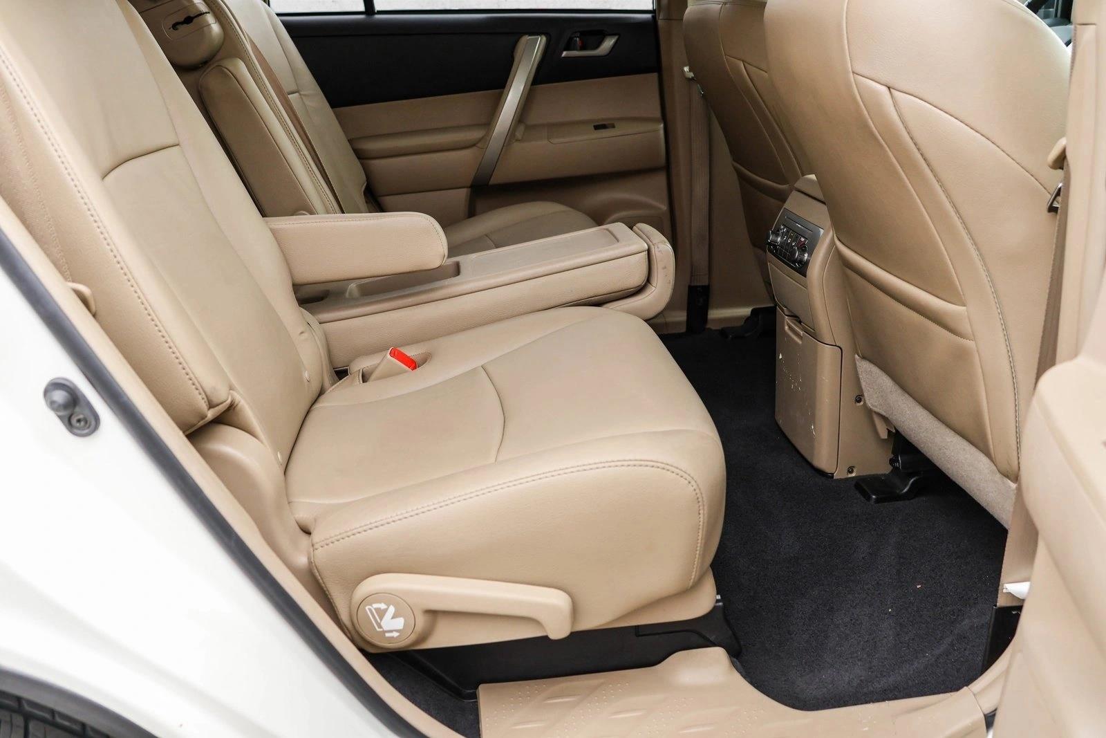 2013 TOYOTA HIGHLANDER - Image 29