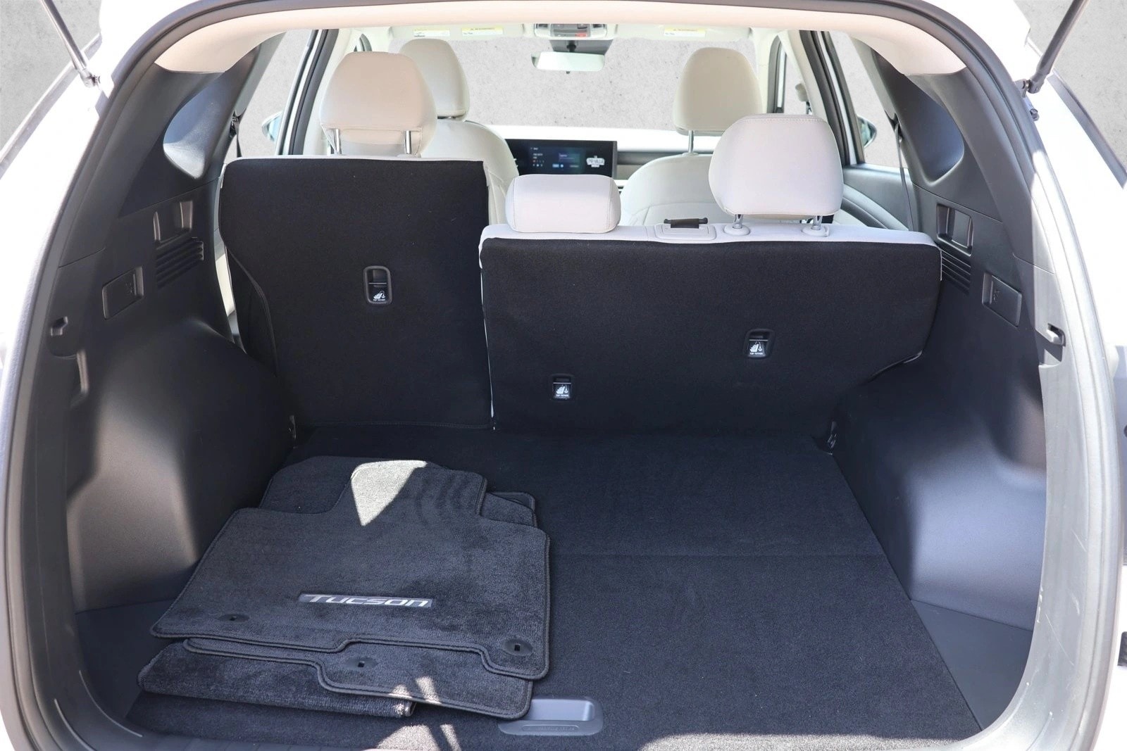 2026 Hyundai Tucson SE - Photo 23