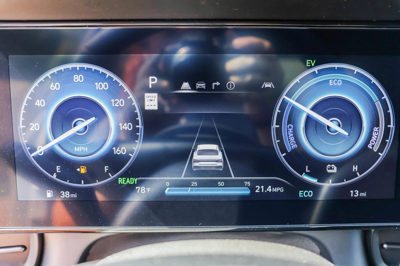 2025 Hyundai Elantra Blue - Photo 15