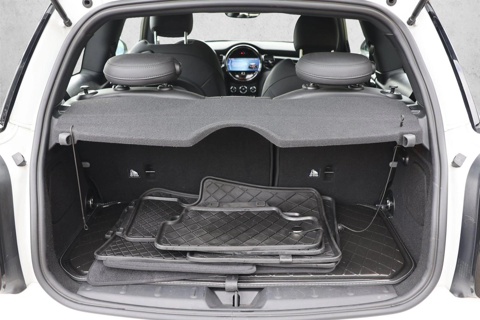 2024 MINI Hardtop 2 Door SE - Photo 23