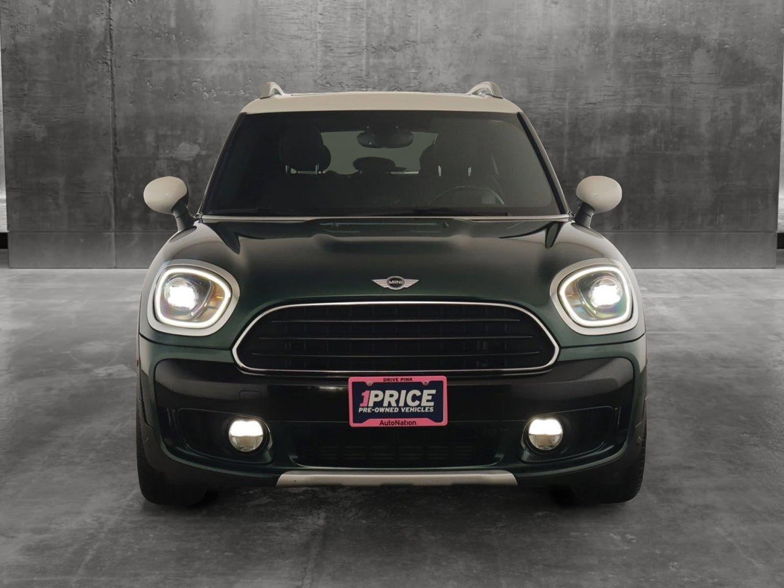 Used 2018 MINI Countryman Base with VIN WMZYV5C30J3E04149 for sale in Des Plaines, IL