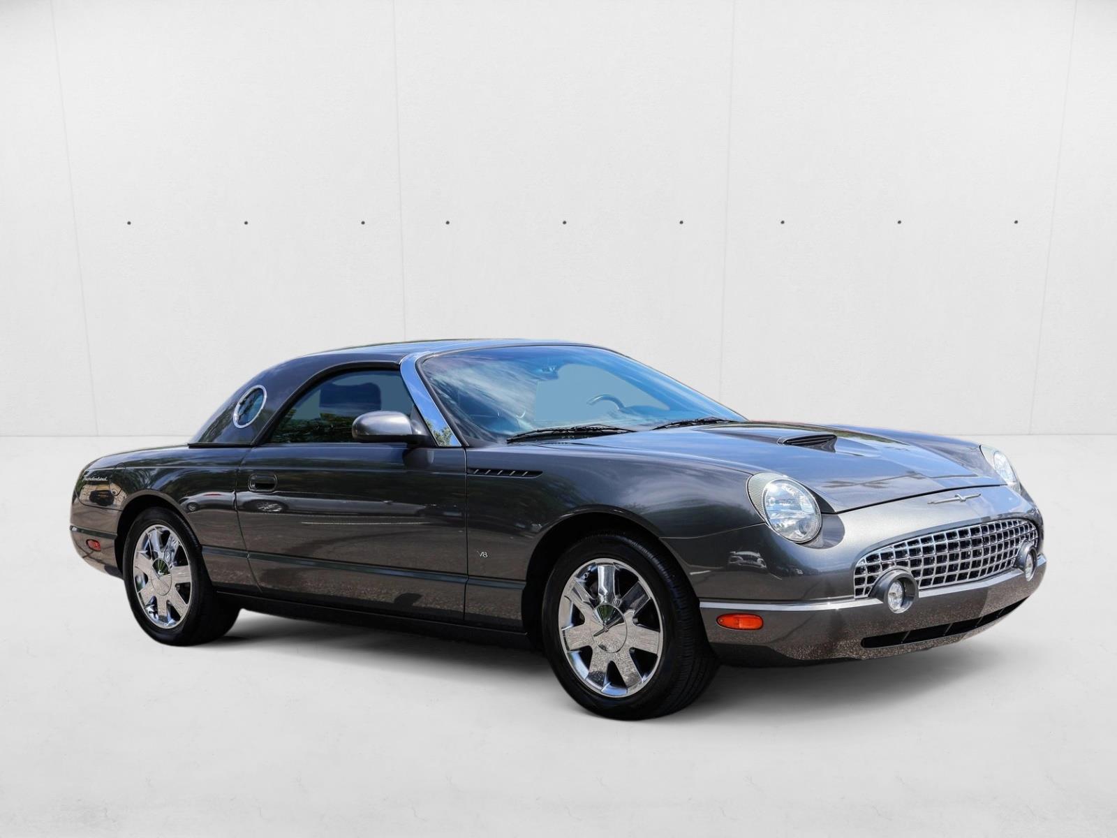 2003 Ford Thunderbird Premium photo 3