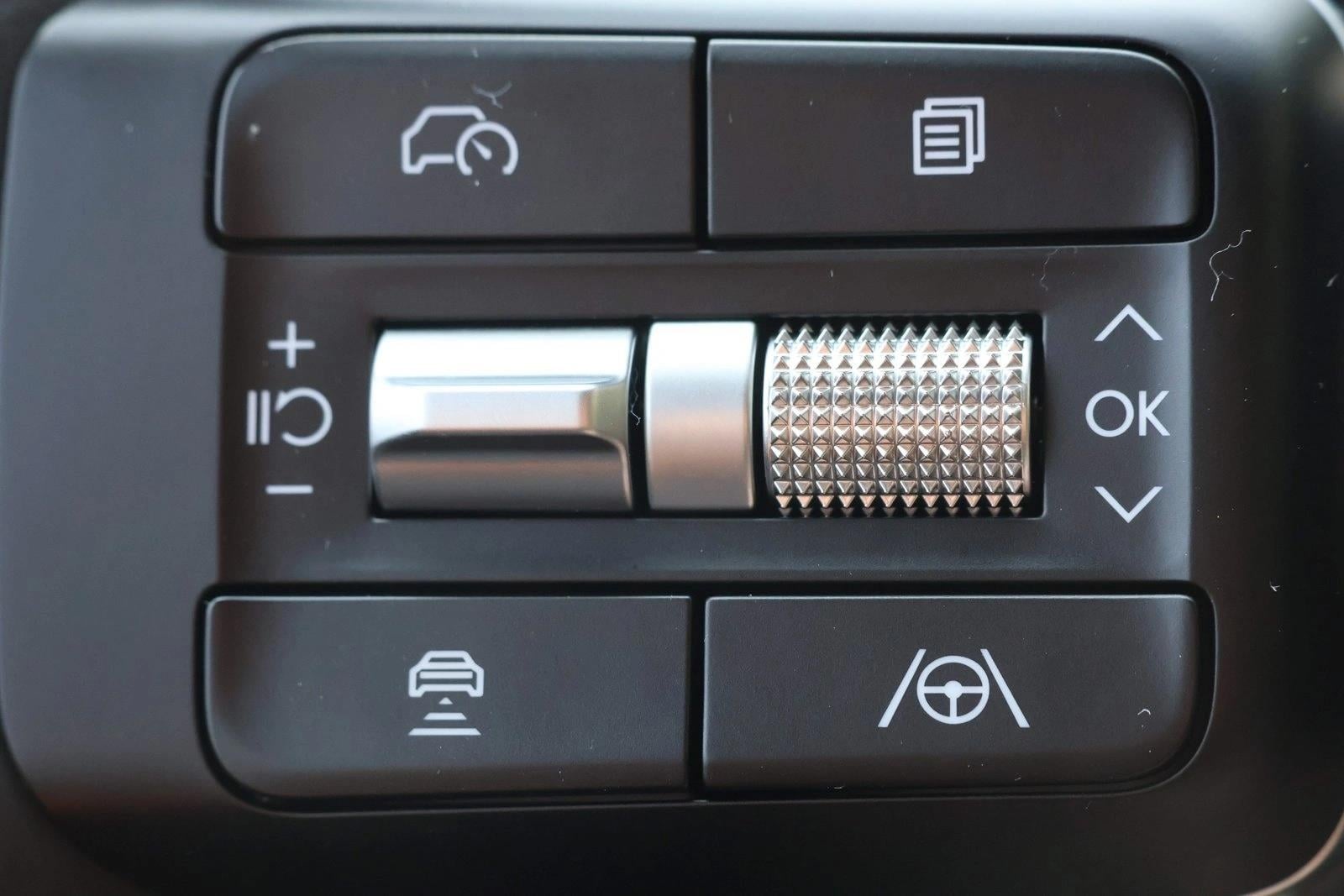 2026 Hyundai Santa Fe Limited - Photo 14