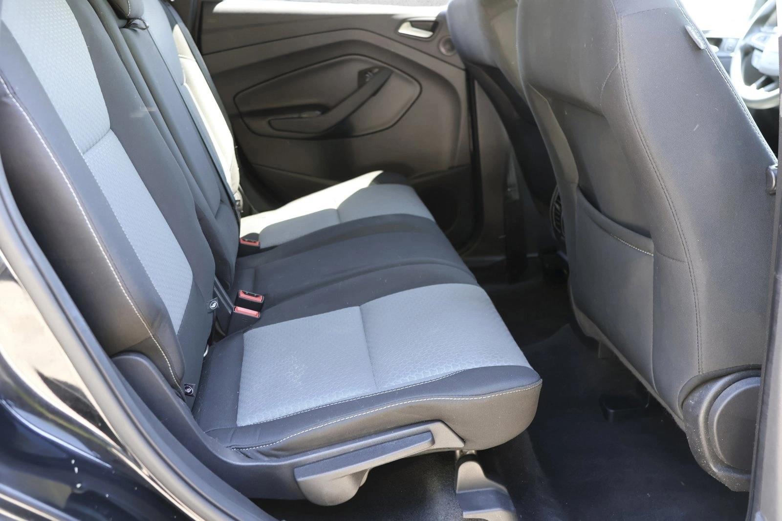 2017 Ford Escape SE - Photo 25