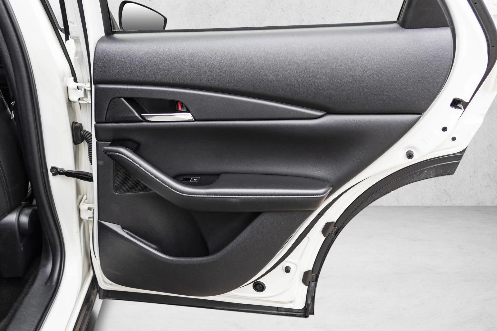 2025 MAZDA CX-30 - Image 27