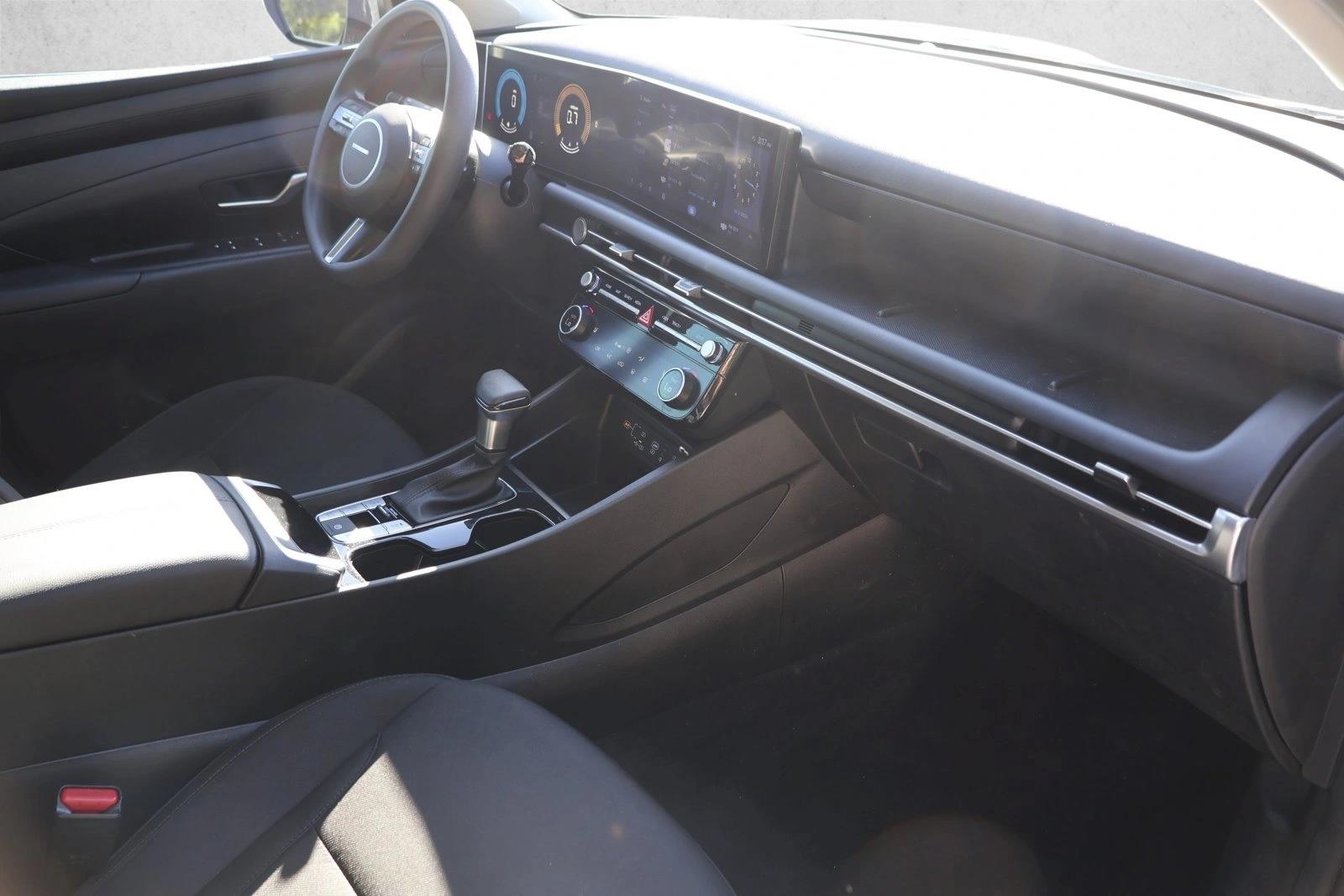 2025 Hyundai Tucson SEL - Photo 27