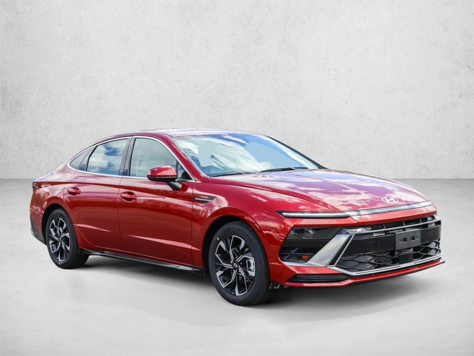 2025 Hyundai Sonata SEL - Photo 3