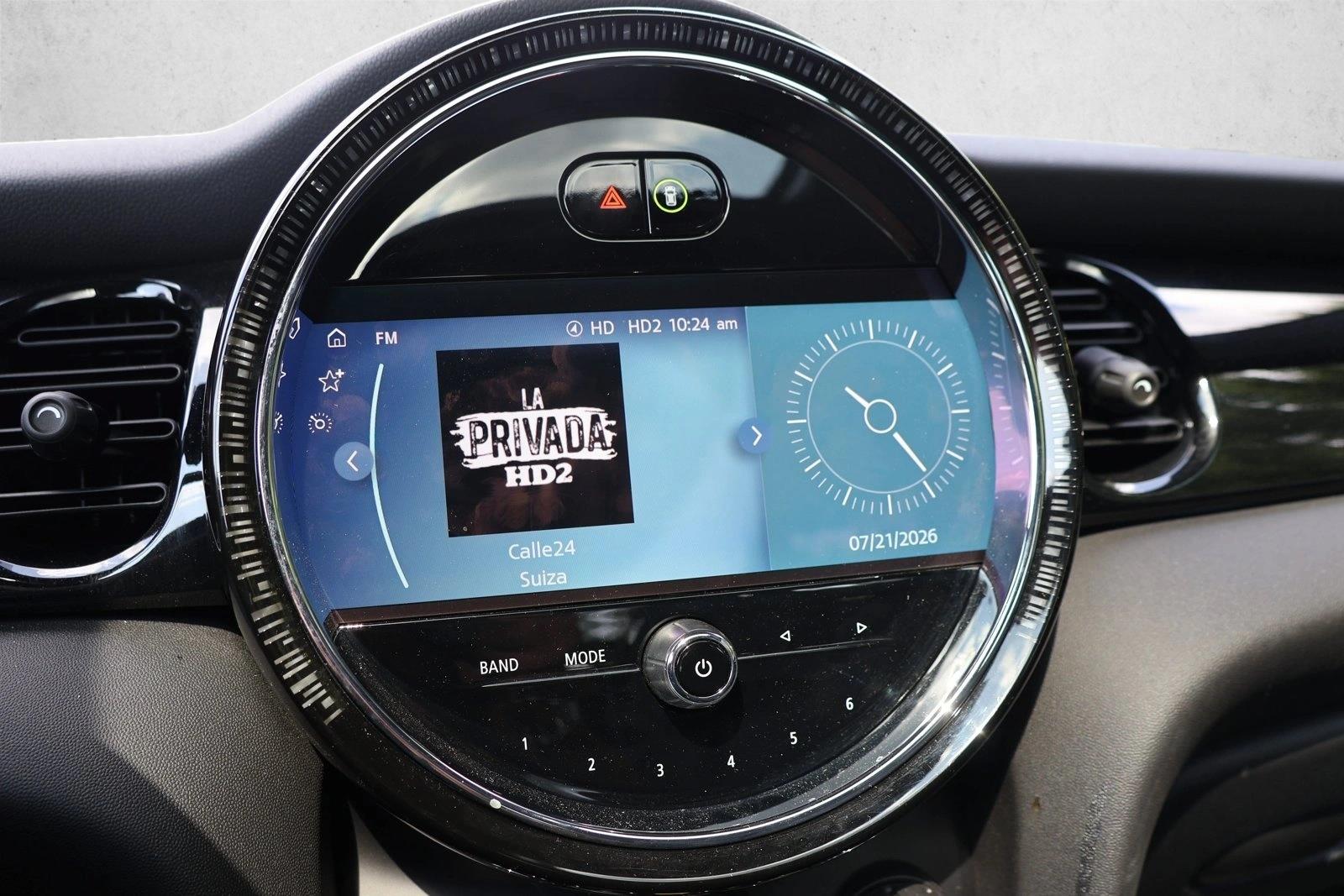 2024 MINI Hardtop 2 Door SE - Photo 14