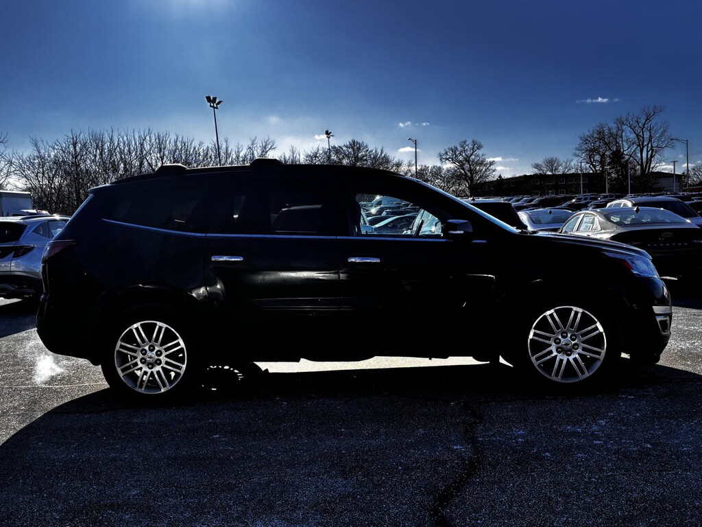 Used 2015 Chevrolet Traverse LT Sport Utility