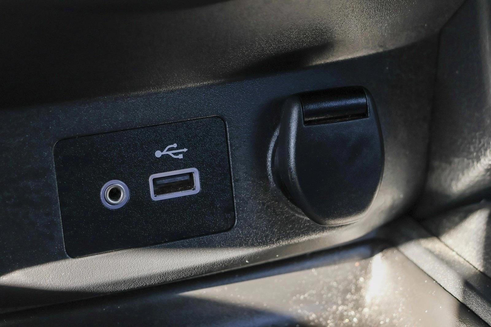 2019 NISSAN ROGUE - Image 20