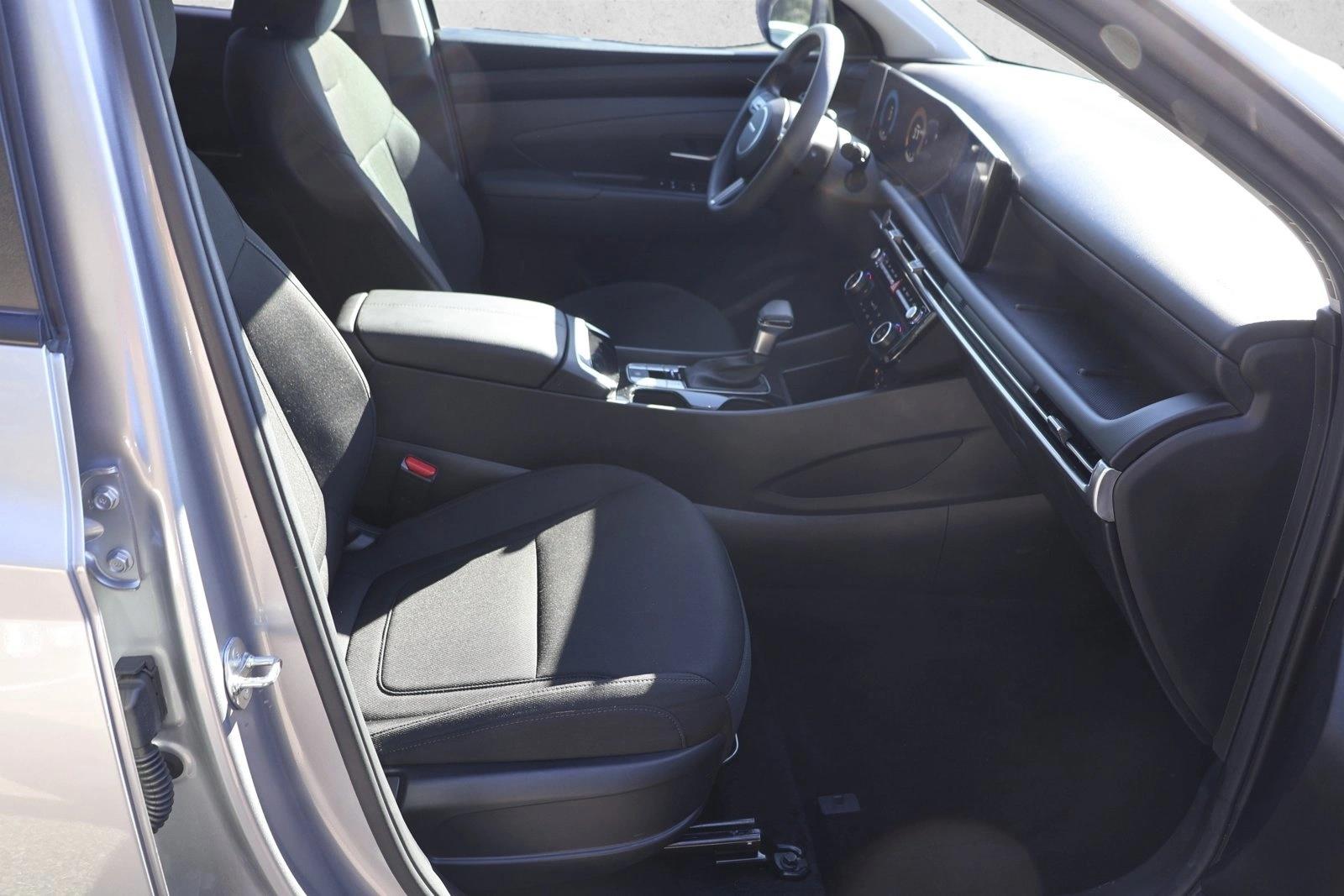 2025 Hyundai Tucson SEL - Photo 28