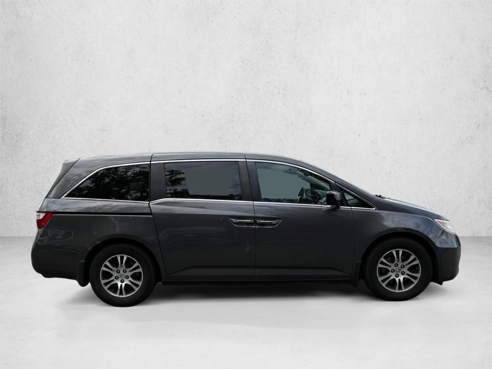 2013 Honda Odyssey EX-L photo 4