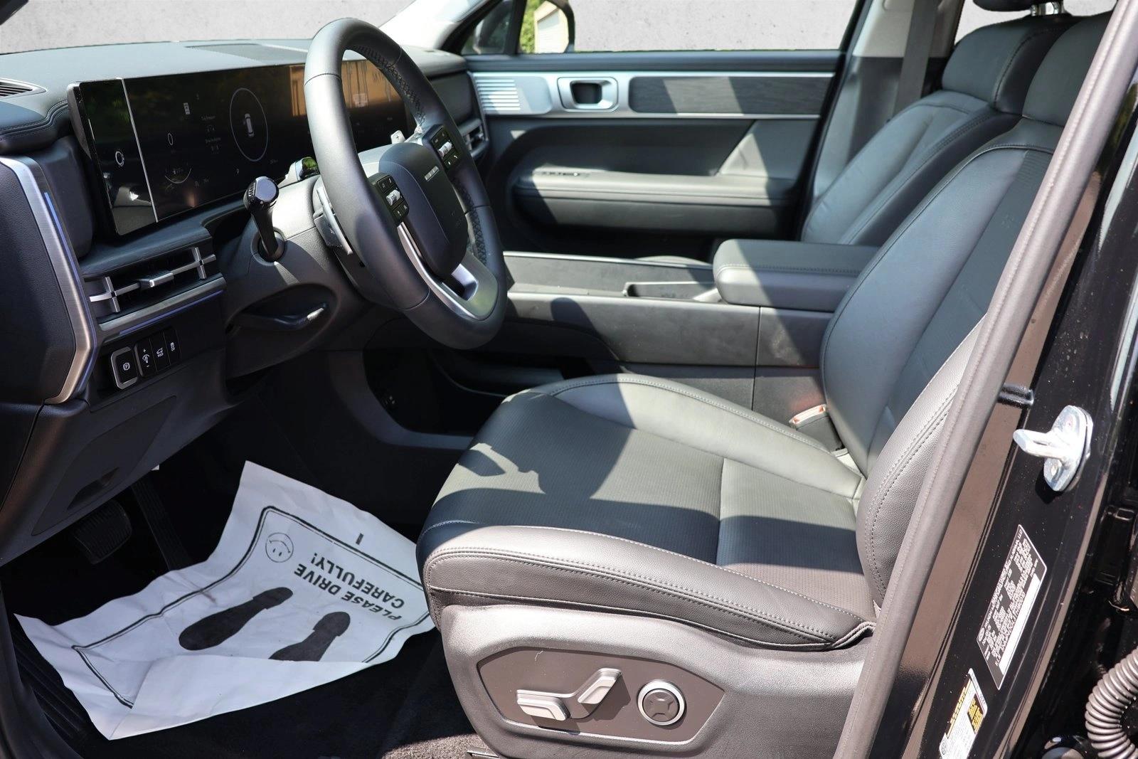 2026 Hyundai Santa Fe Limited - Photo 11