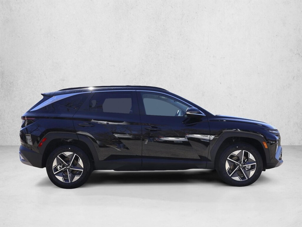 Used 2026 Hyundai Tucson SEL Premium Sport Utility