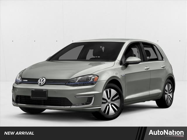 2015 Volkswagen e-Golf e-Golf SEL Premium's photo