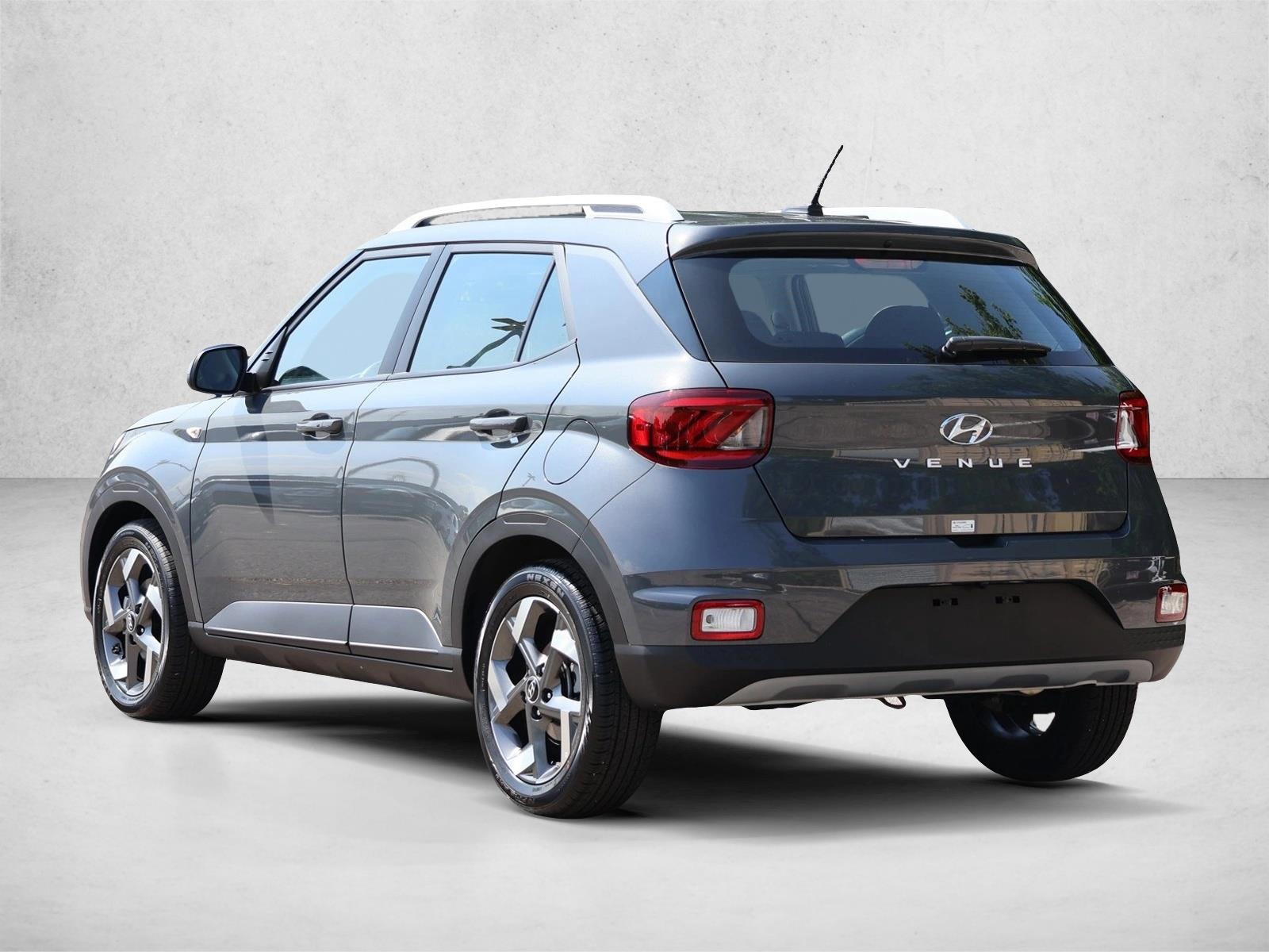 2026 Hyundai Venue SEL - Photo 7