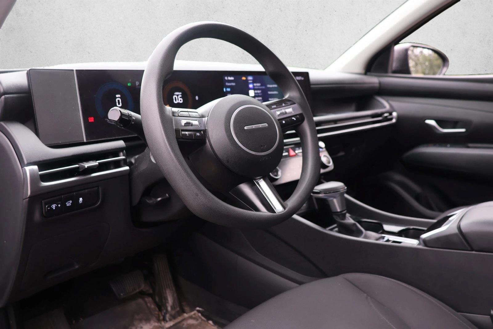 2025 Hyundai Tucson SEL - Photo 12