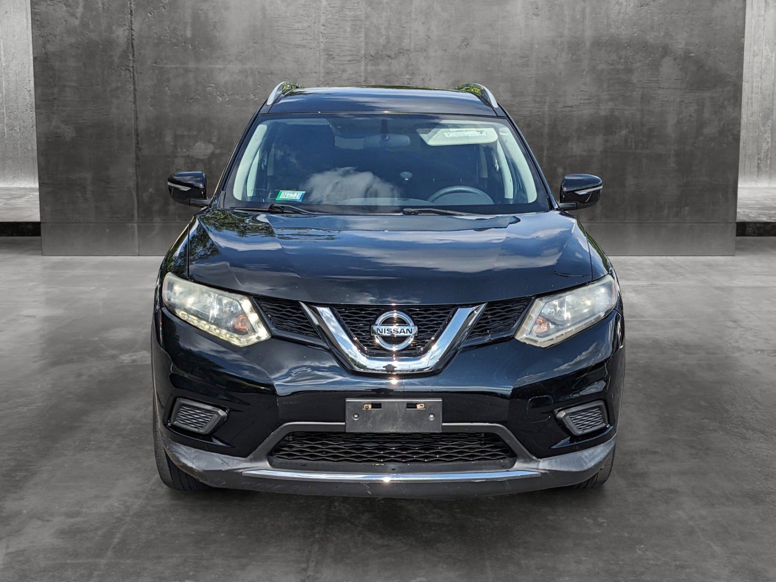 Used 2015 Nissan Rogue SV with VIN 5N1AT2MV4FC810795 for sale in Des Plaines, IL