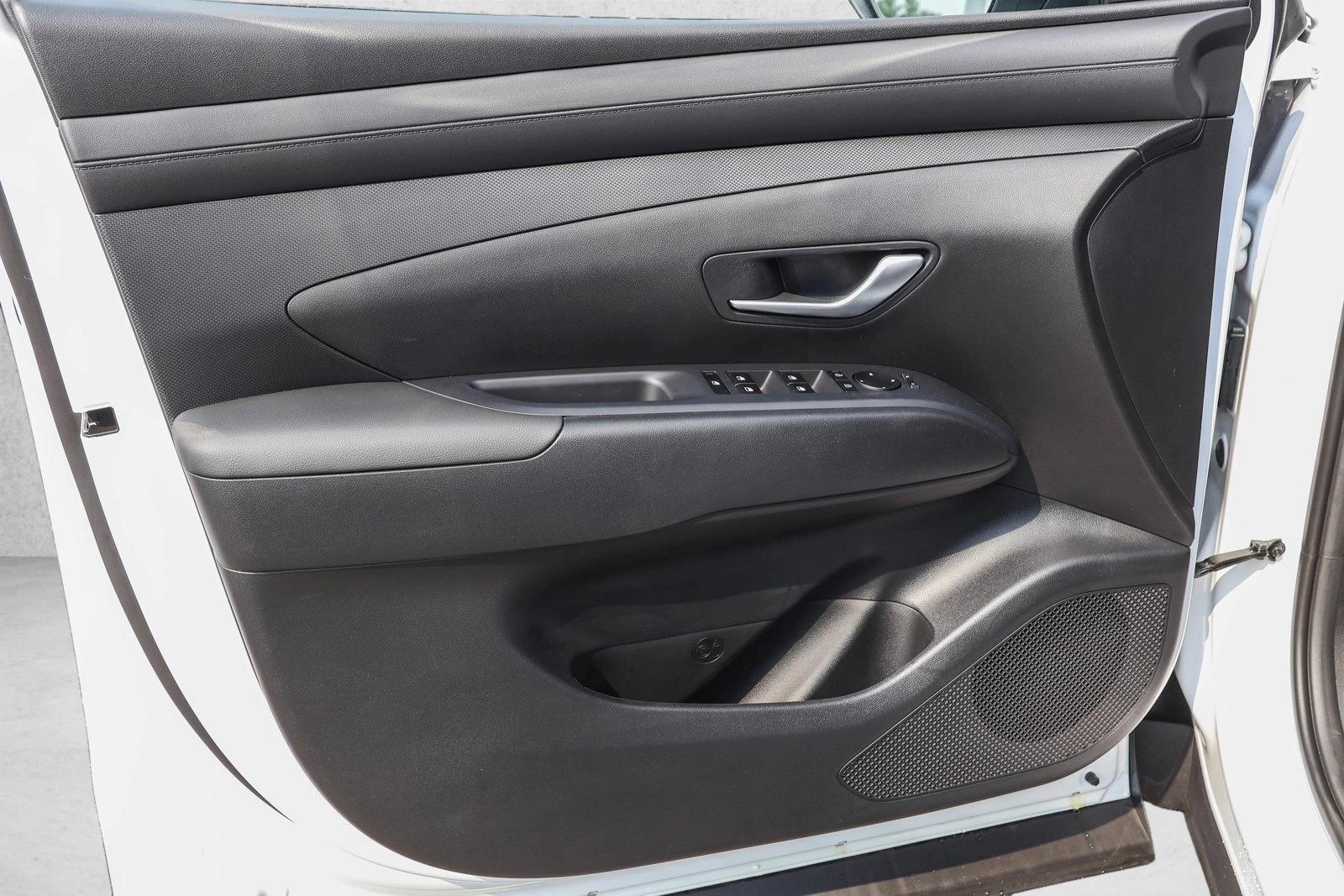 2026 Hyundai Santa Cruz SEL - Photo 12