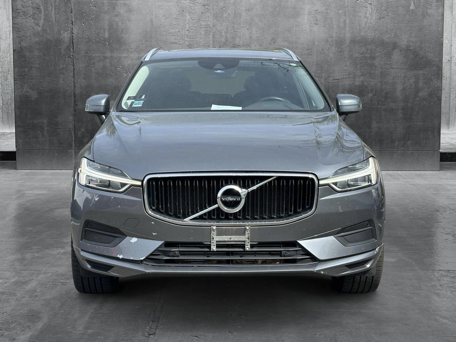 Used 2019 Volvo XC60 Momentum with VIN LYV102RK4KB380910 for sale in Des Plaines, IL