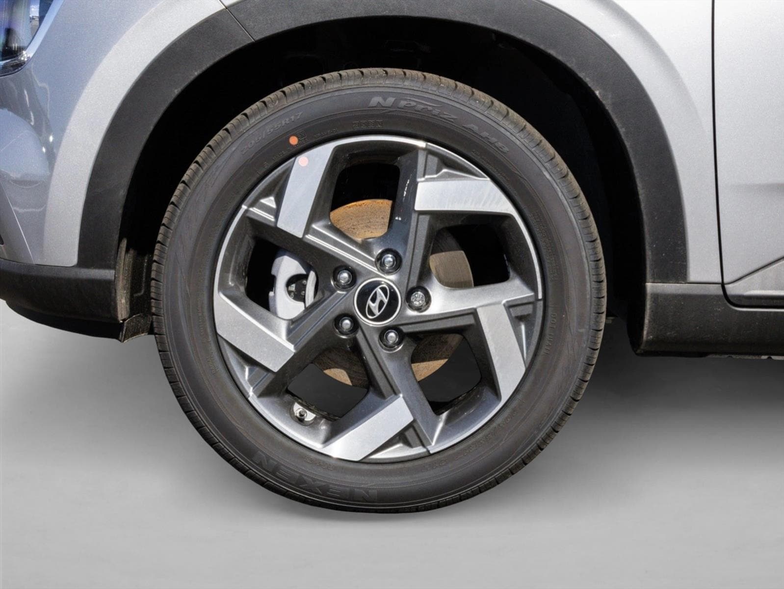 2025 Hyundai Venue SEL - Photo 9