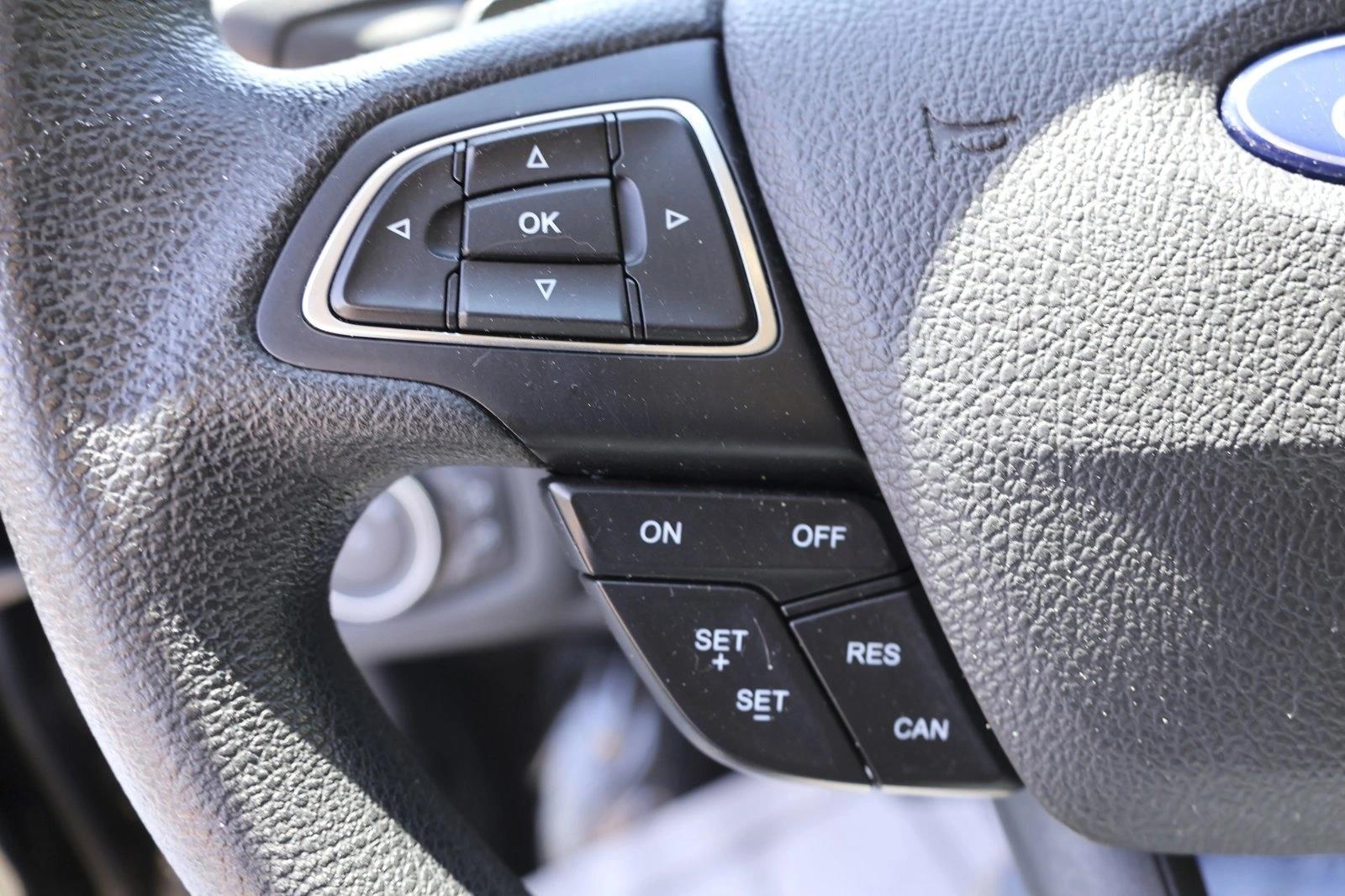 2017 Ford Escape SE - Photo 14
