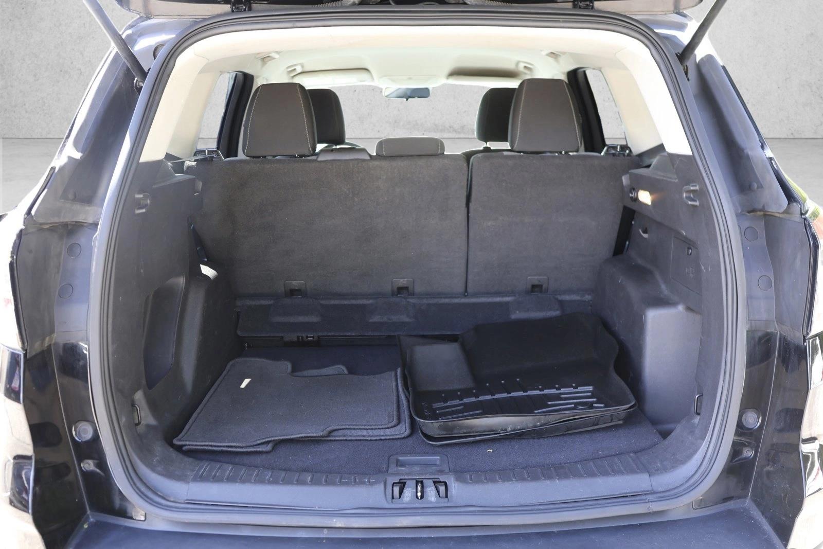 2017 Ford Escape SE - Photo 24