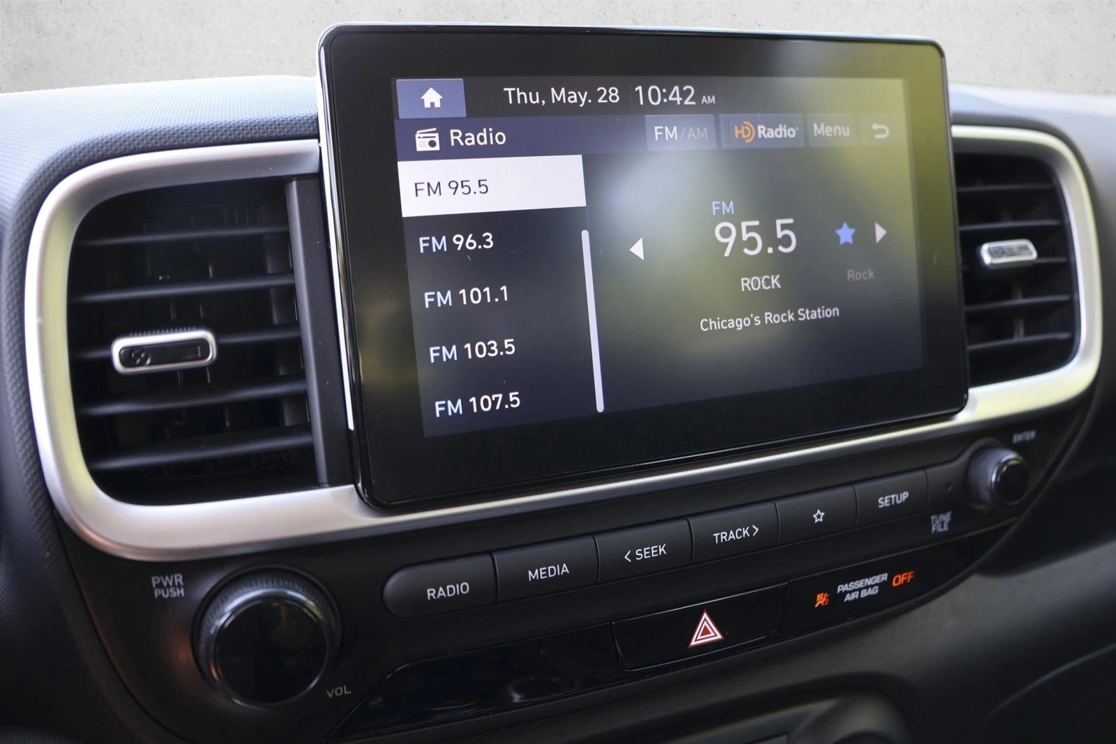 2026 Hyundai Venue SEL - Photo 17