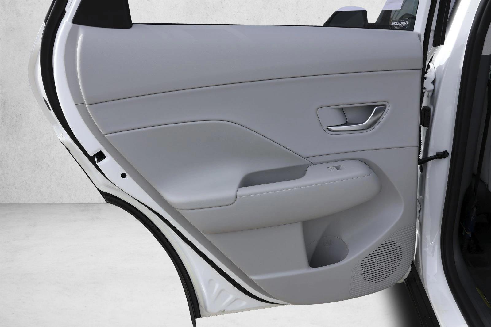 2026 Hyundai Kona SEL Premium - Photo 21