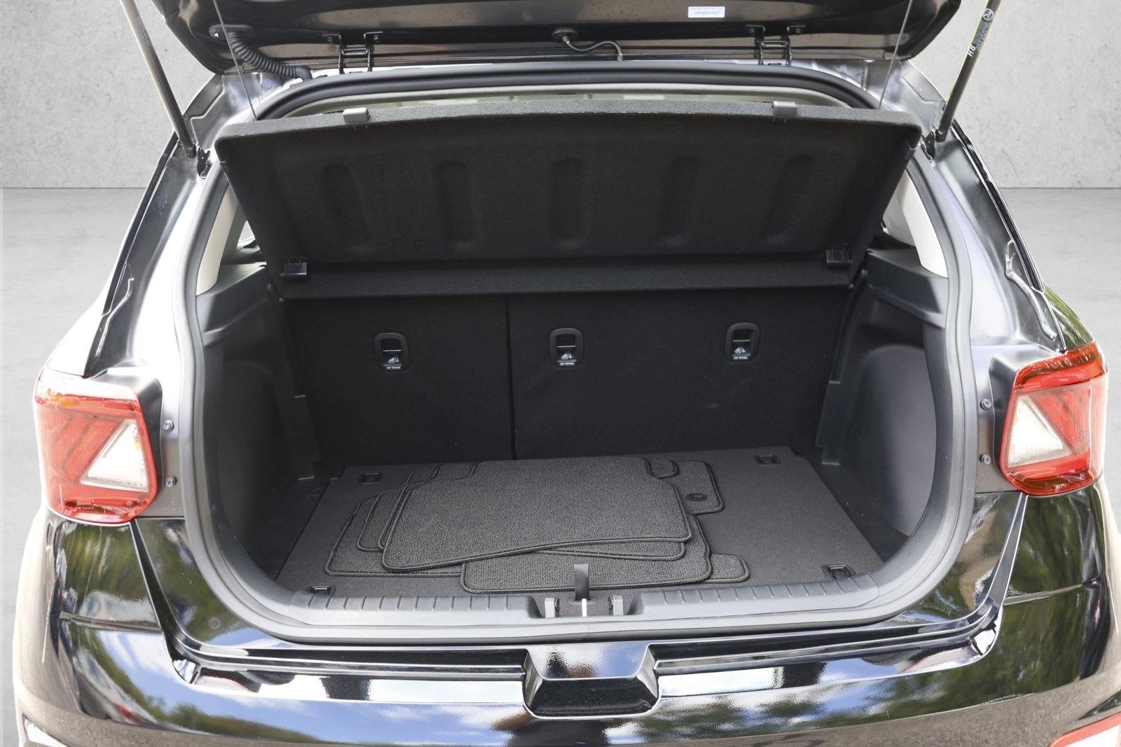 2026 Hyundai Venue SEL - Photo 25
