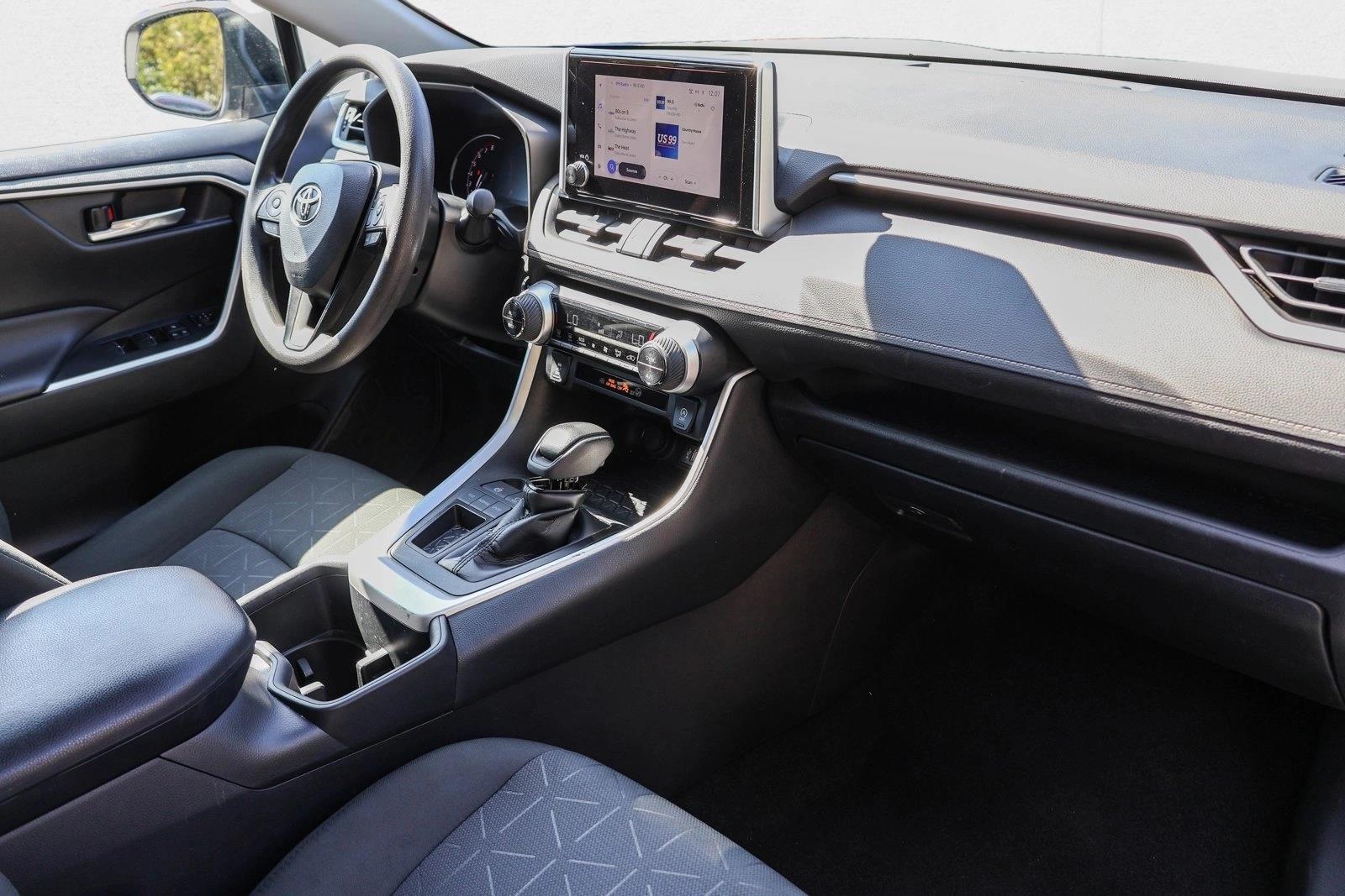 2023 TOYOTA RAV4 - Image 28