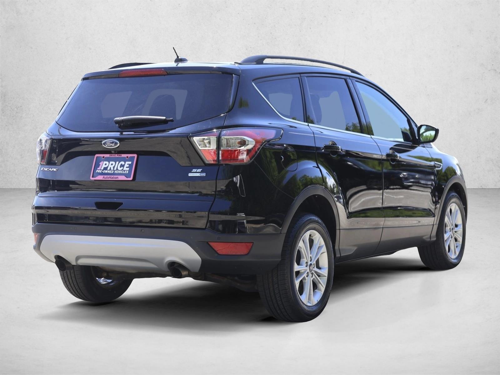 2017 Ford Escape SE - Photo 5