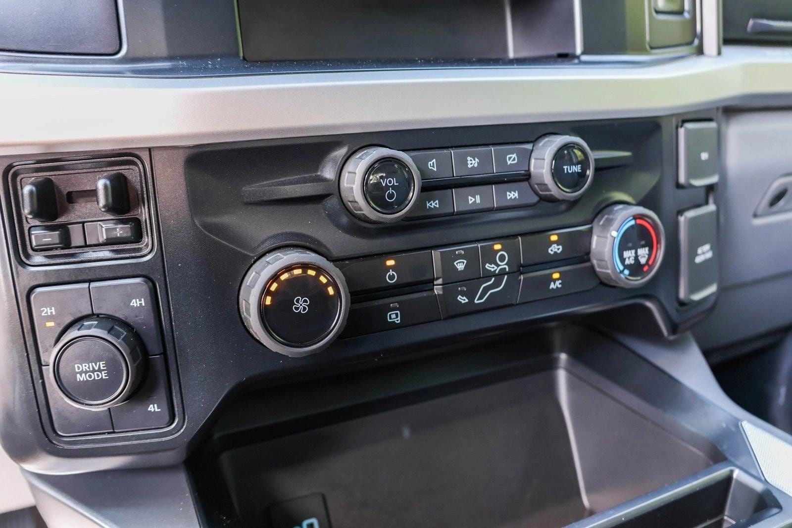 2024 FORD F-350 - Image 19