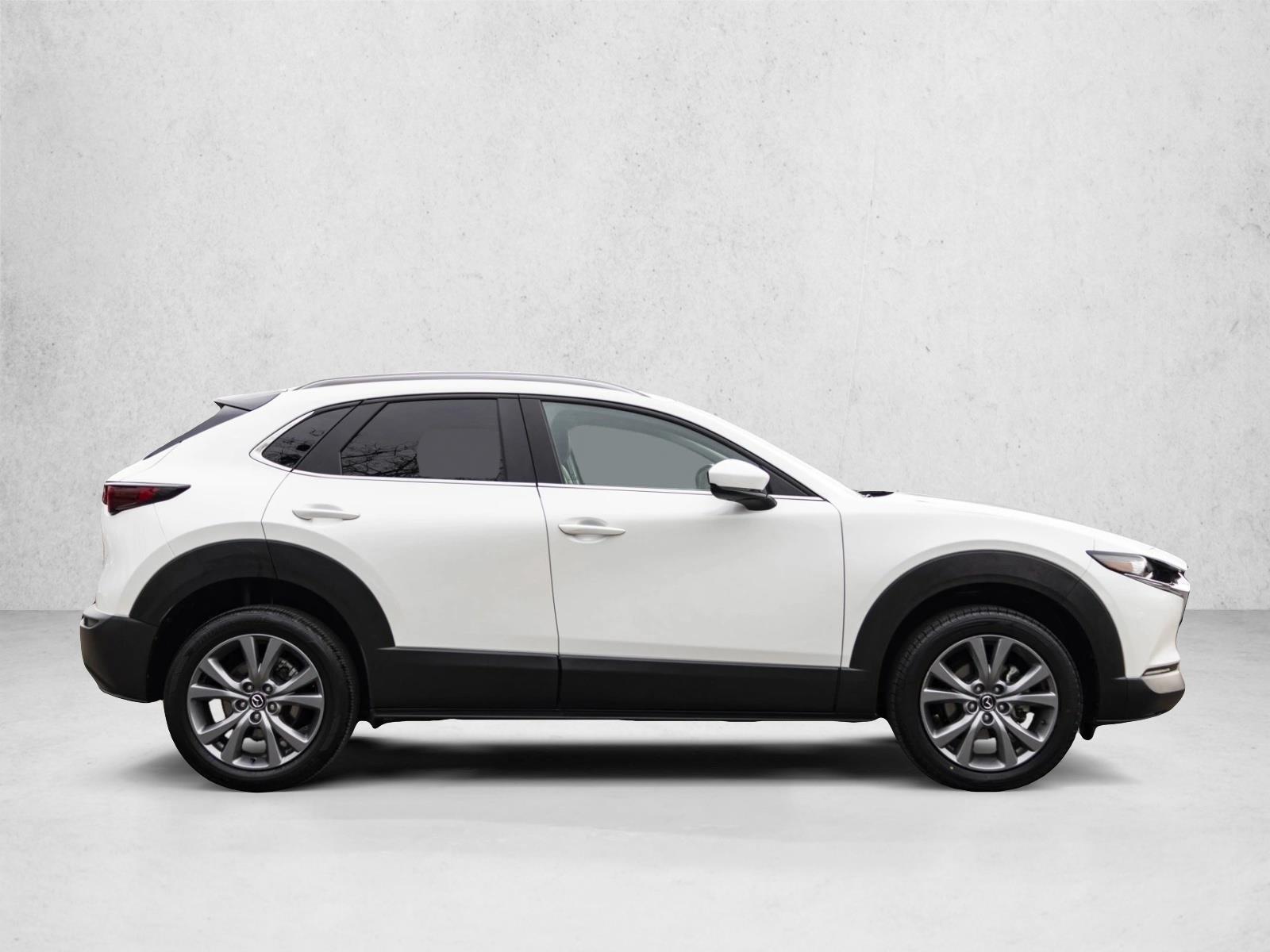 2025 MAZDA CX-30 - Image 4