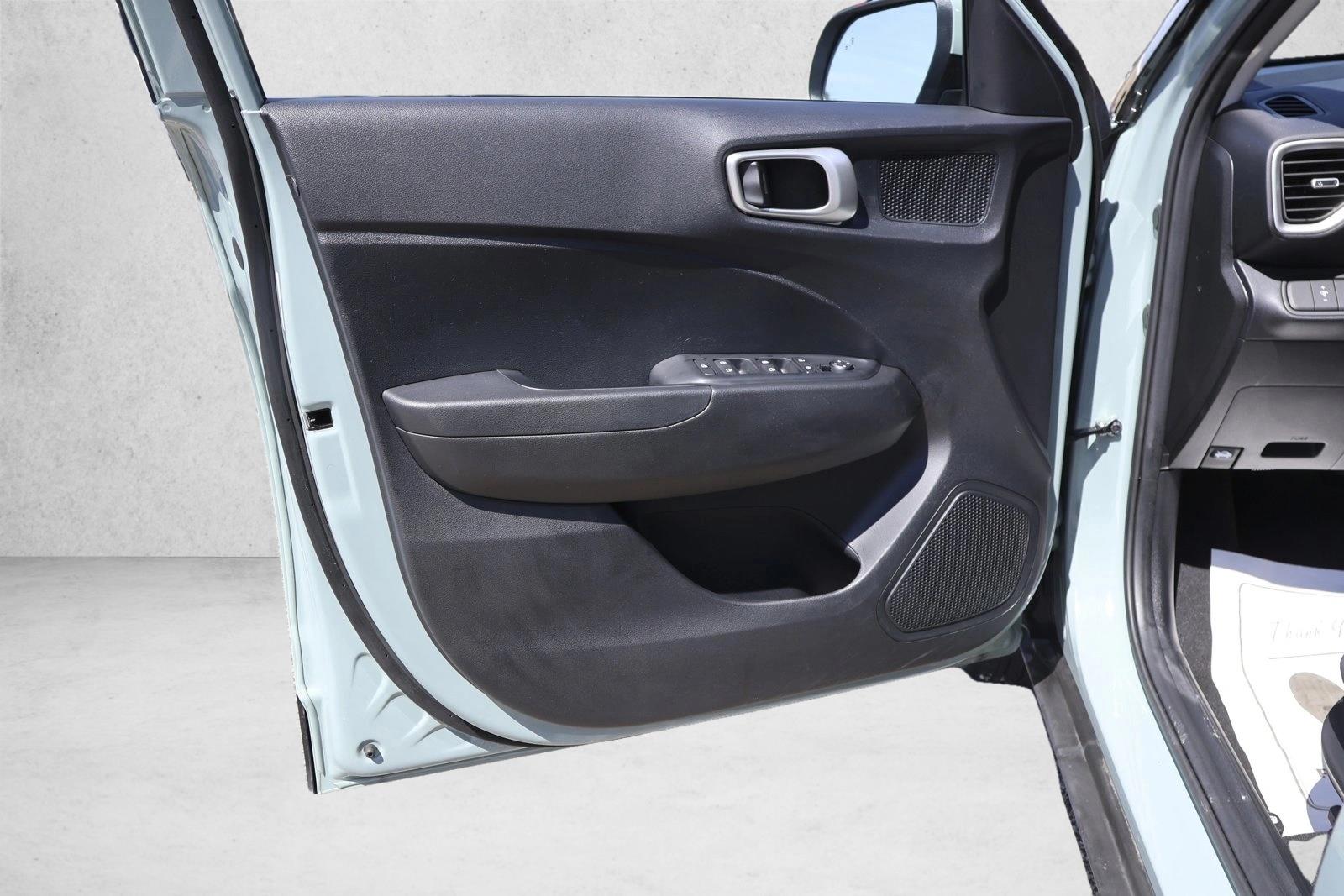2026 Hyundai Venue SEL - Photo 12