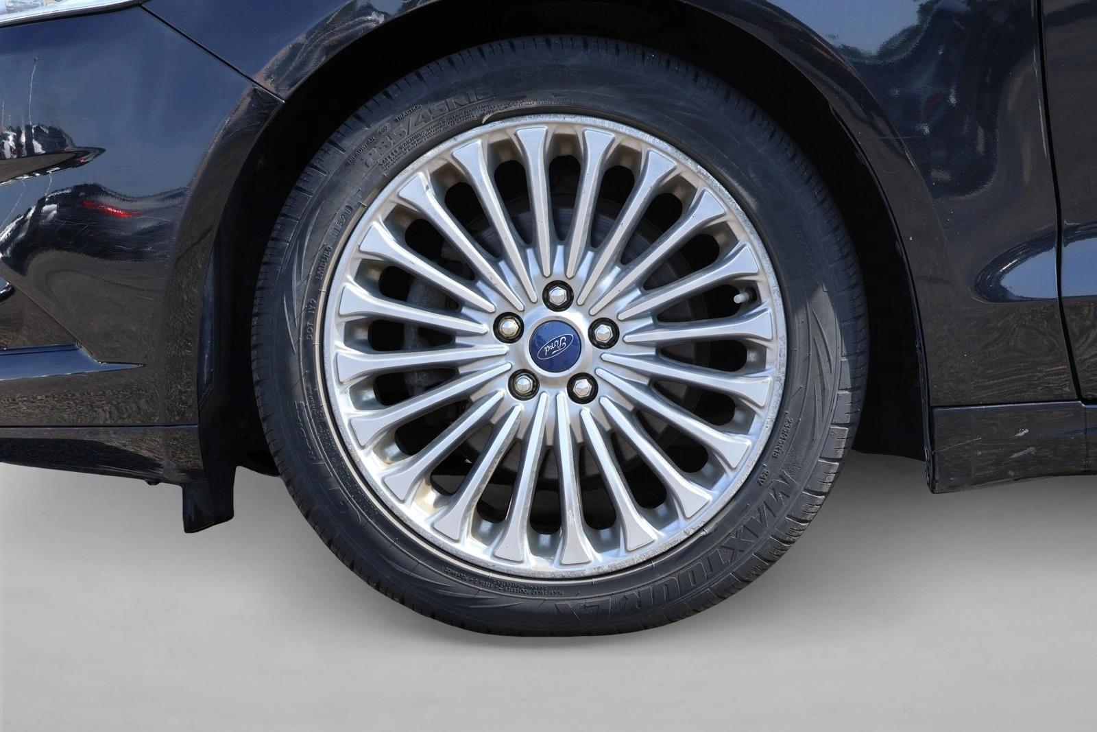 2014 Ford Fusion Titanium - Photo 9