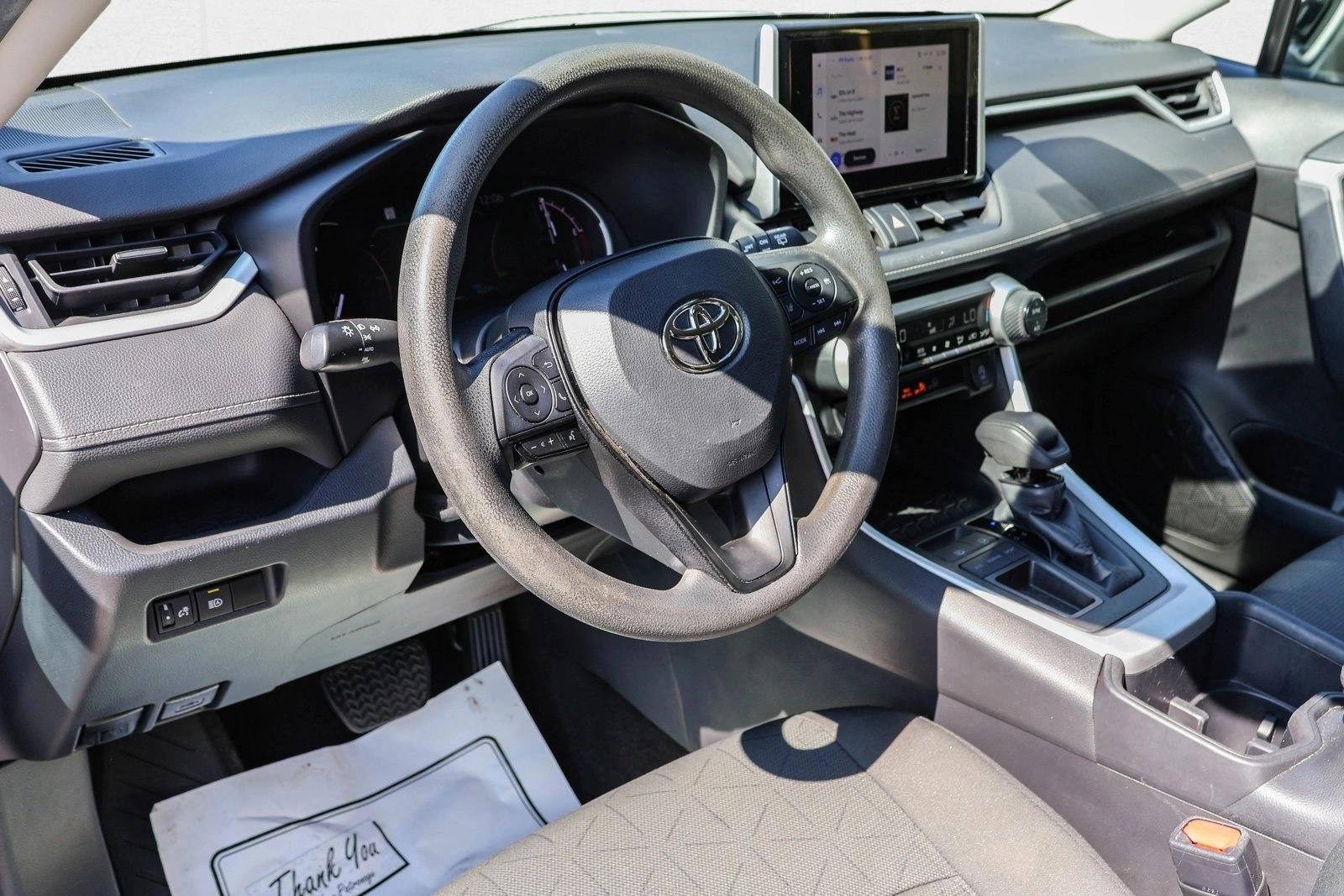 2023 TOYOTA RAV4 - Image 10