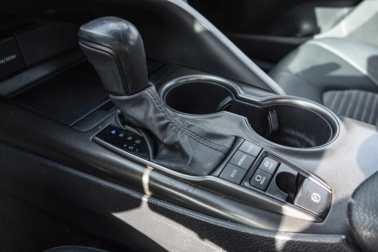 2022 TOYOTA CAMRY - Image 20