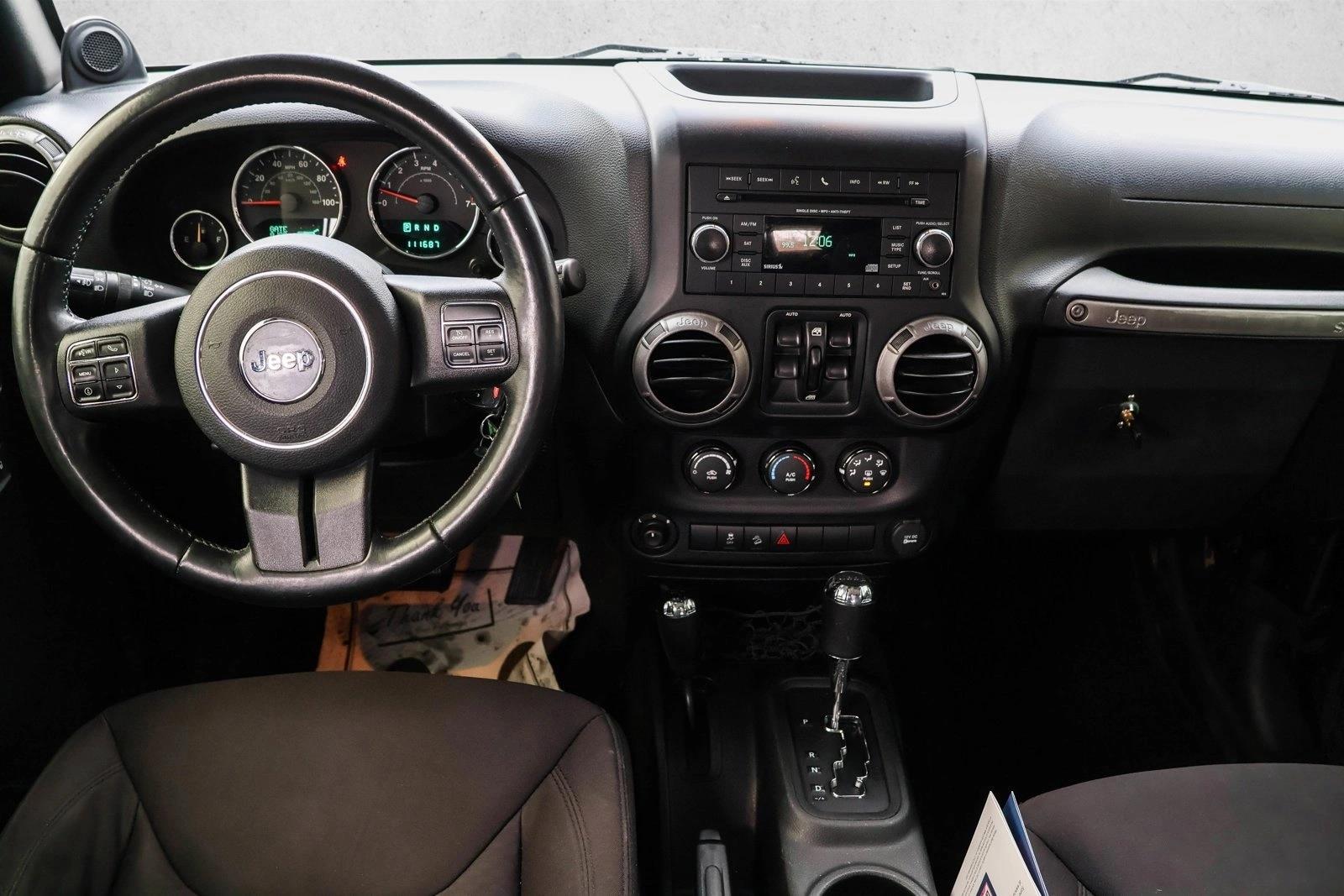 2013 JEEP WRANGLER - Image 19