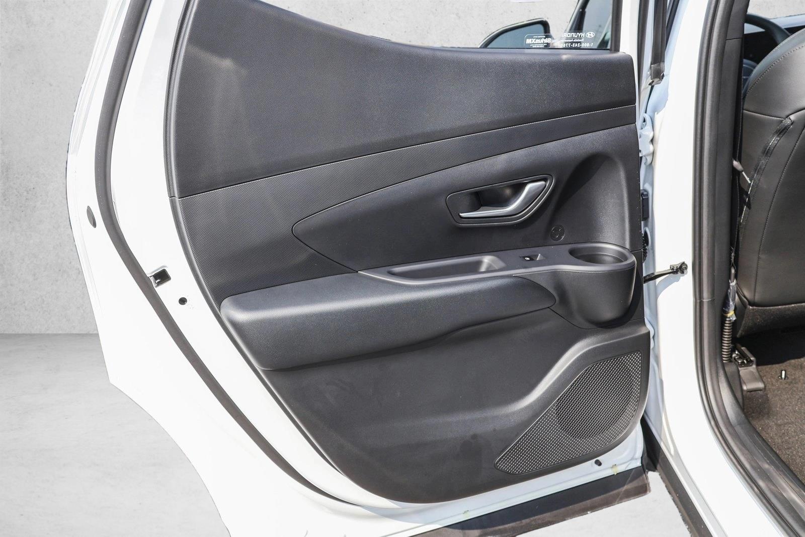 2026 Hyundai Santa Cruz SEL - Photo 22