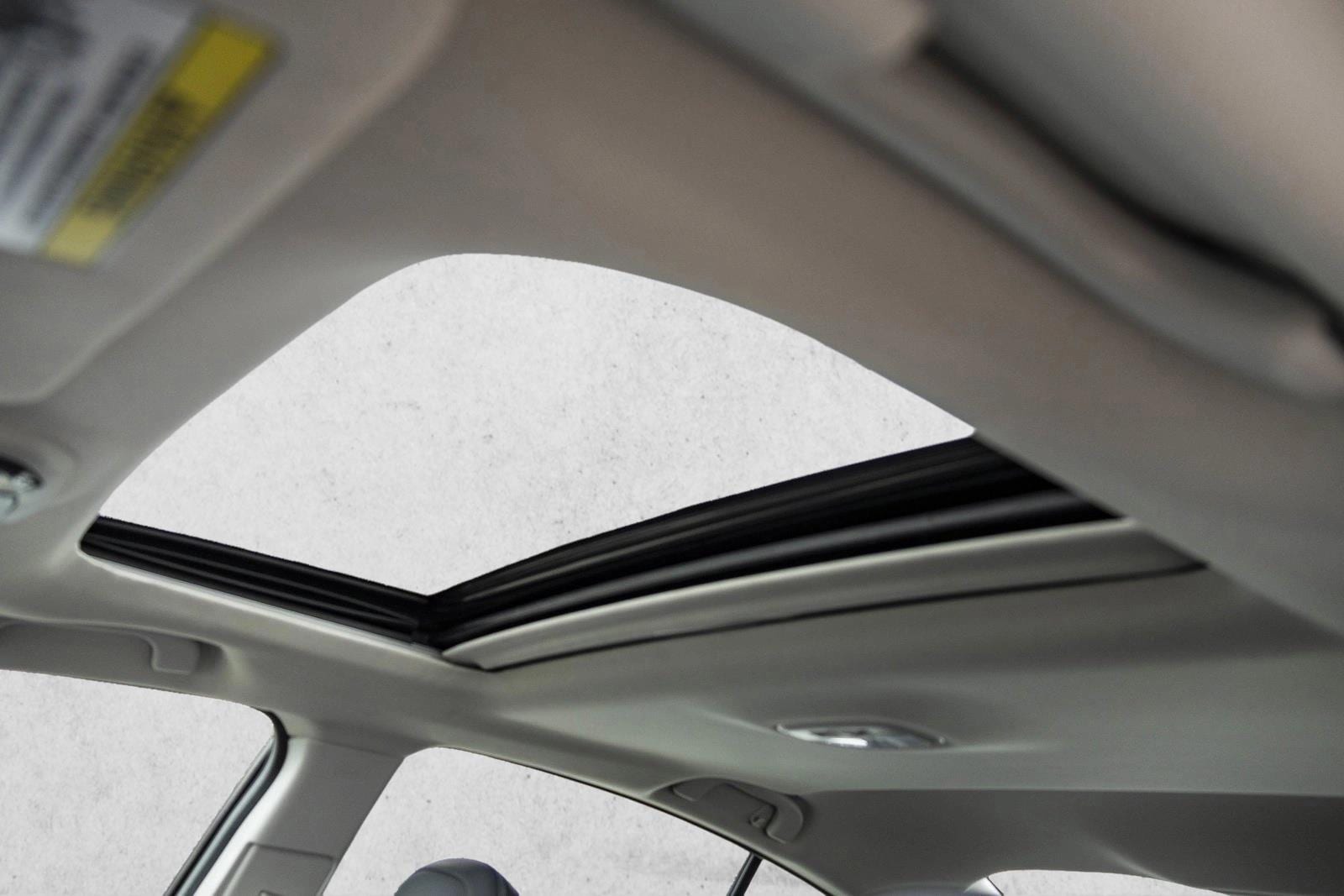 2025 SUBARU LEGACY - Image 22