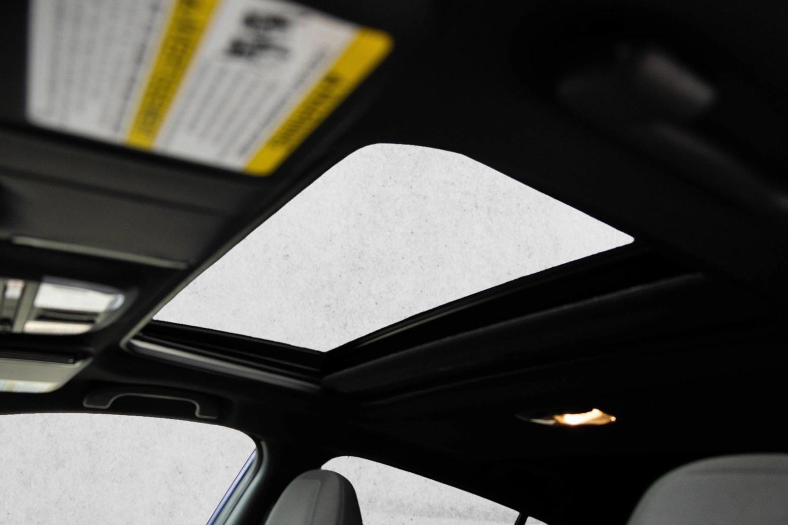 2024 SUBARU CROSSTREK - Image 21